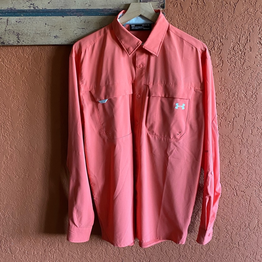 Men’s UnderArmour Heatgear button down shirt
